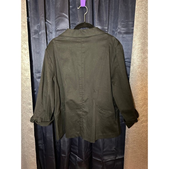 Cold Water Creek Black Blazer - Picture 2 of 3